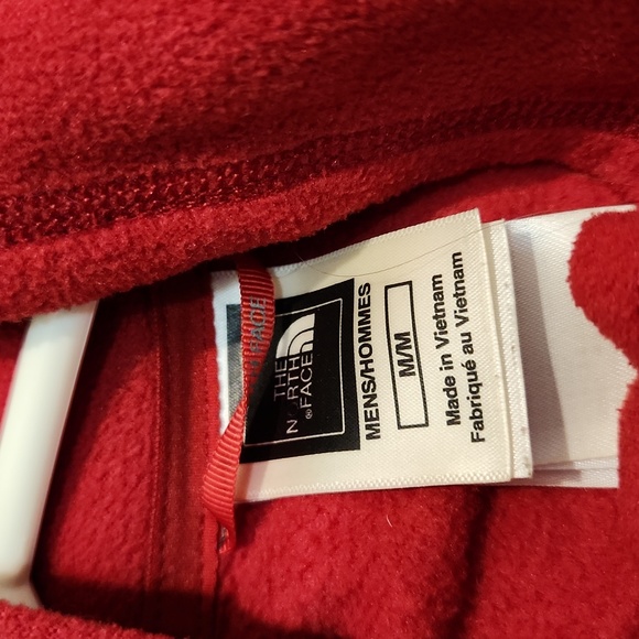 The Northface Medium Jacket - Picture 4 of 4